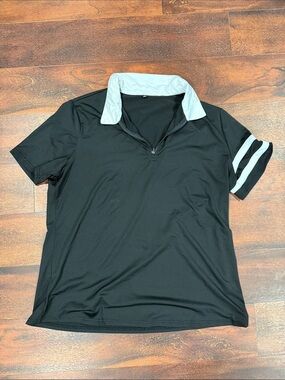 Black Short-Sleeve Polo with Contrasting White Collar